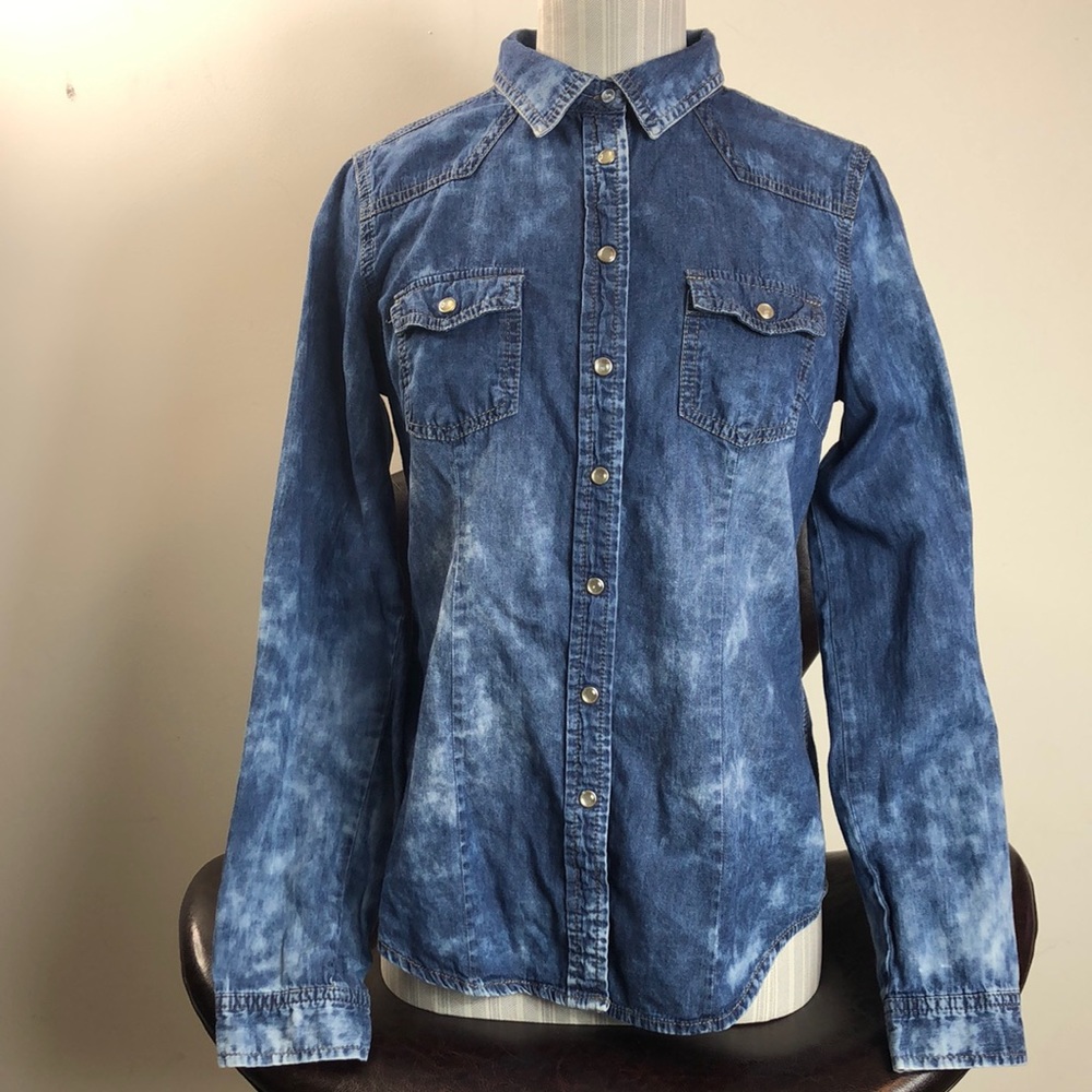 Womens Shirt jean button down long sleeve small